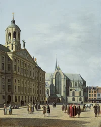 Widok w Amsterdamie, z fasadą Stadhuis i Nieuwe Kerk